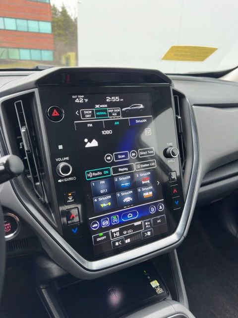 Used 2024 Subaru Crosstrek 2.5i Limited w/ Crosstrek Mirror Package image 11