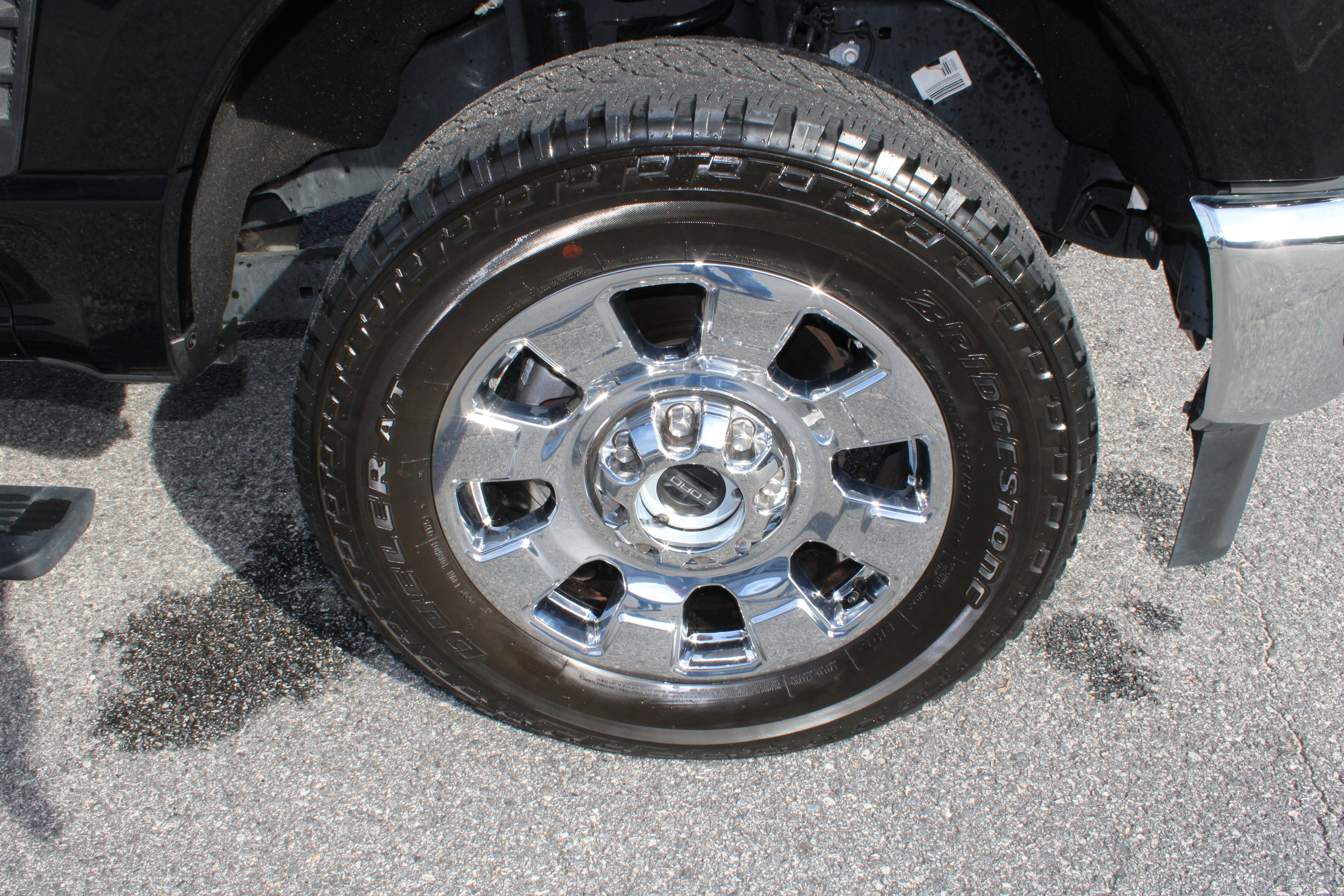 Used 2025 Ford F250 Lariat w/ Chrome Package AWD/4WD image 9