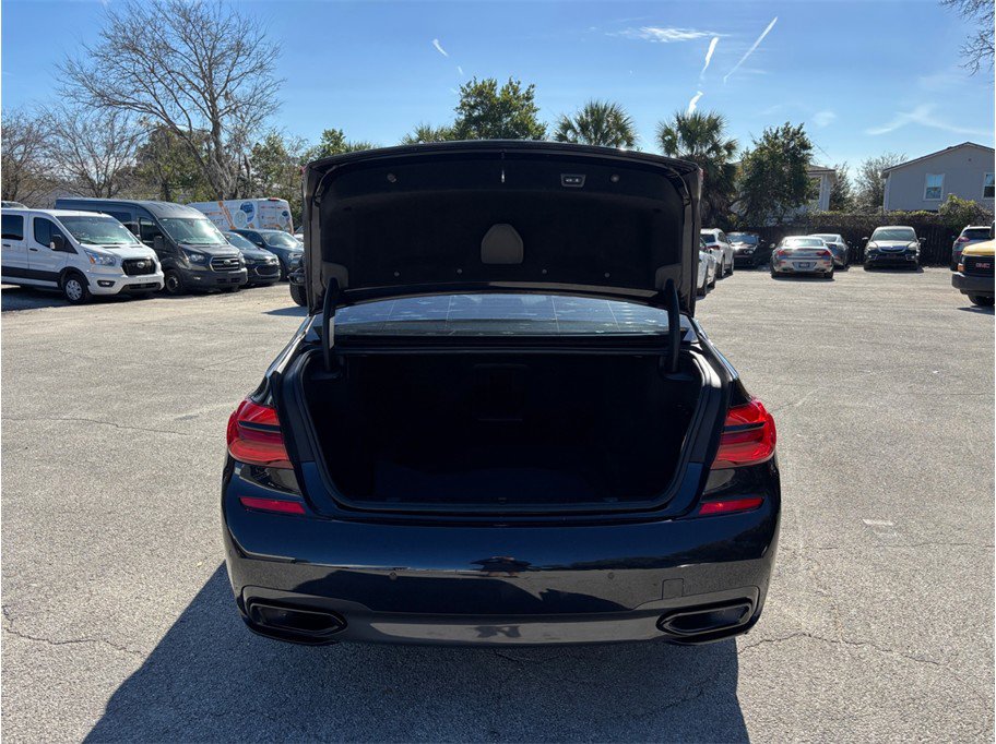 Used 2019 BMW 740i 740i Sedan 4D w/ M Sport Package image 47