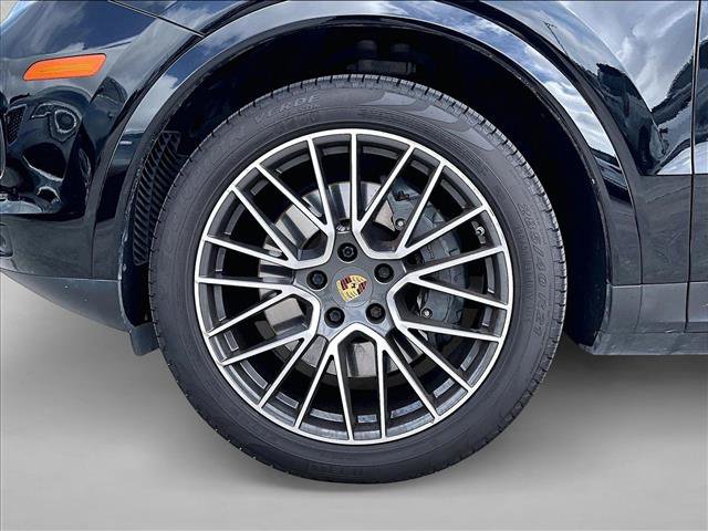 Used 2020 Porsche Cayenne S AWD/4WD image 10