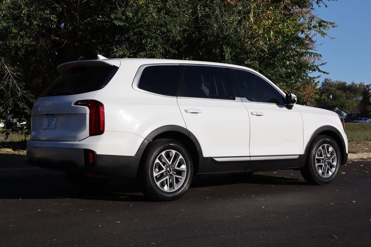 Used 2023 Kia Telluride LX image 5
