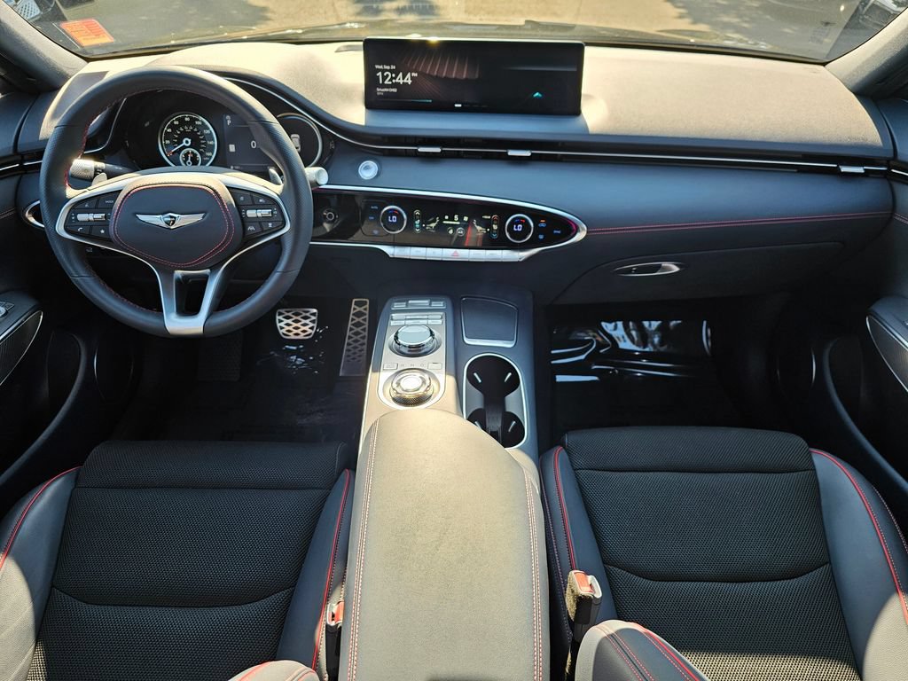 Certified 2025 Genesis GV70 3.5T Sport AWD/4WD image 9