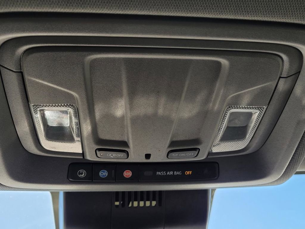 Used 2023 GMC Sierra 1500 SLE image 26