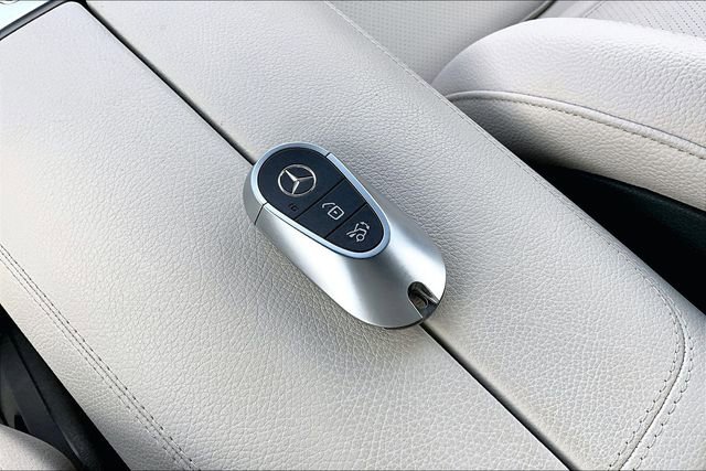 Certified 2023 Mercedes-Benz C 300 4MATIC Sedan image 38