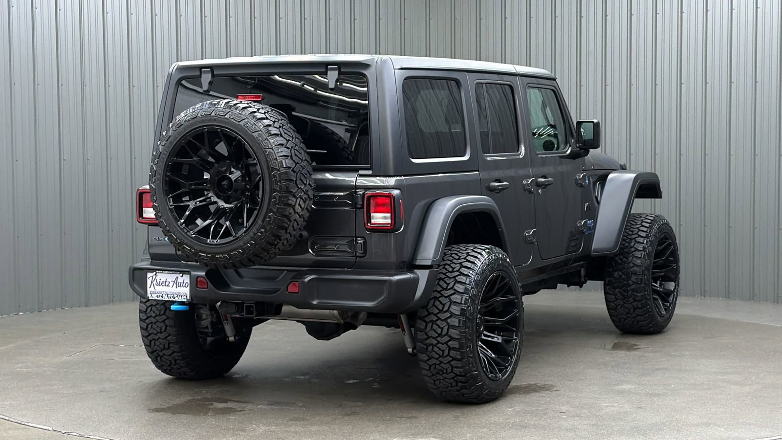 Used 2024 Jeep Wrangler Unlimited image 5