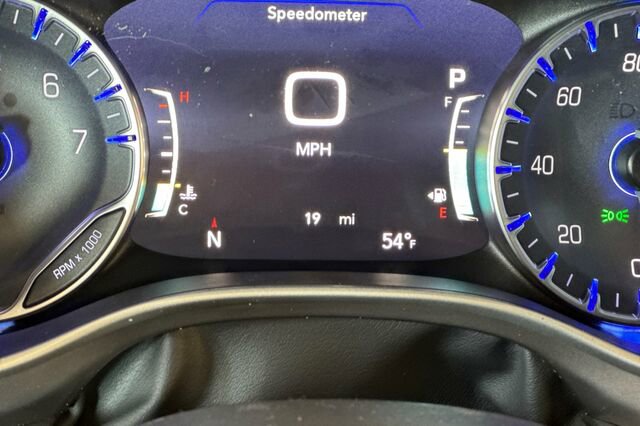 New 2026 Chrysler Pacifica Select image 23