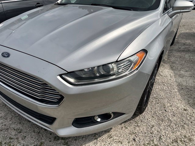 Used 2014 Ford Fusion SE w/ Equipment Group 202A FWD image 24