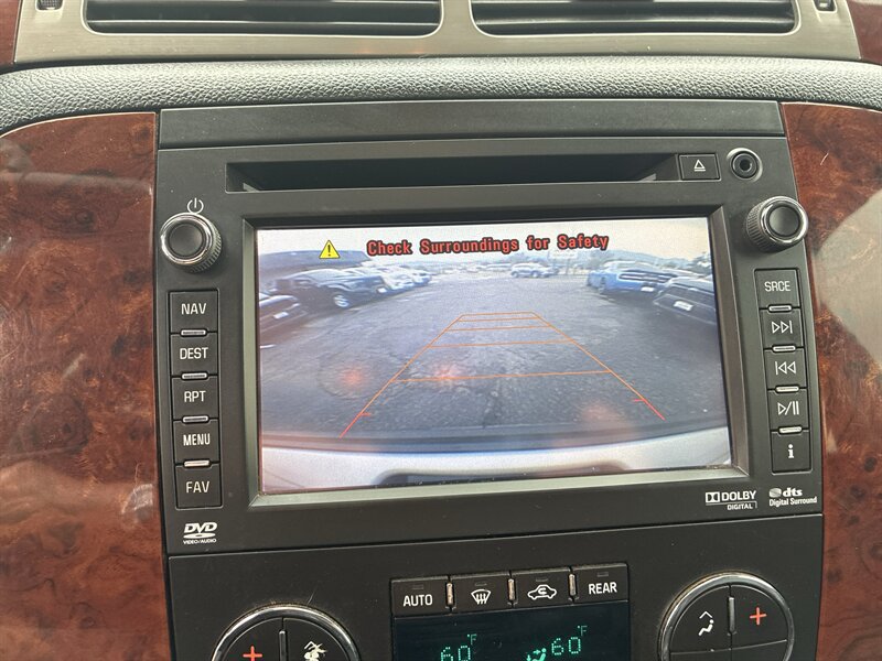 Used 2014 Chevrolet Tahoe LTZ AWD/4WD image 25