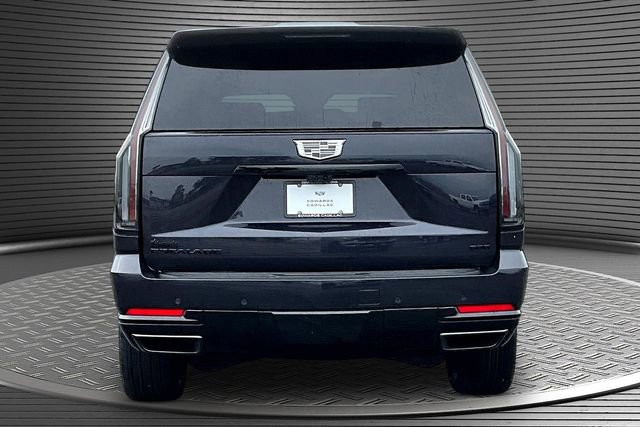 New 2026 Cadillac Escalade Platinum Sport w/ LPO, ONYX Package AWD/4WD image 4