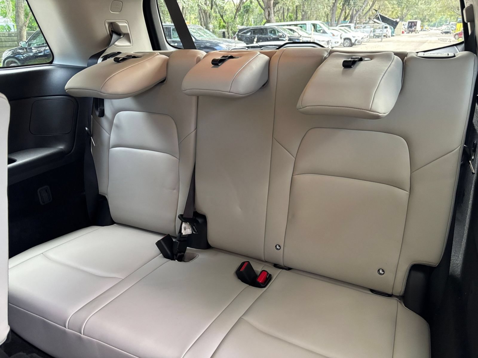 Used 2026 Nissan Pathfinder SL FWD image 30