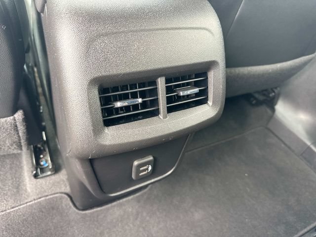 Used 2024 Chevrolet Equinox RS w/ RS Leather Package FWD image 17