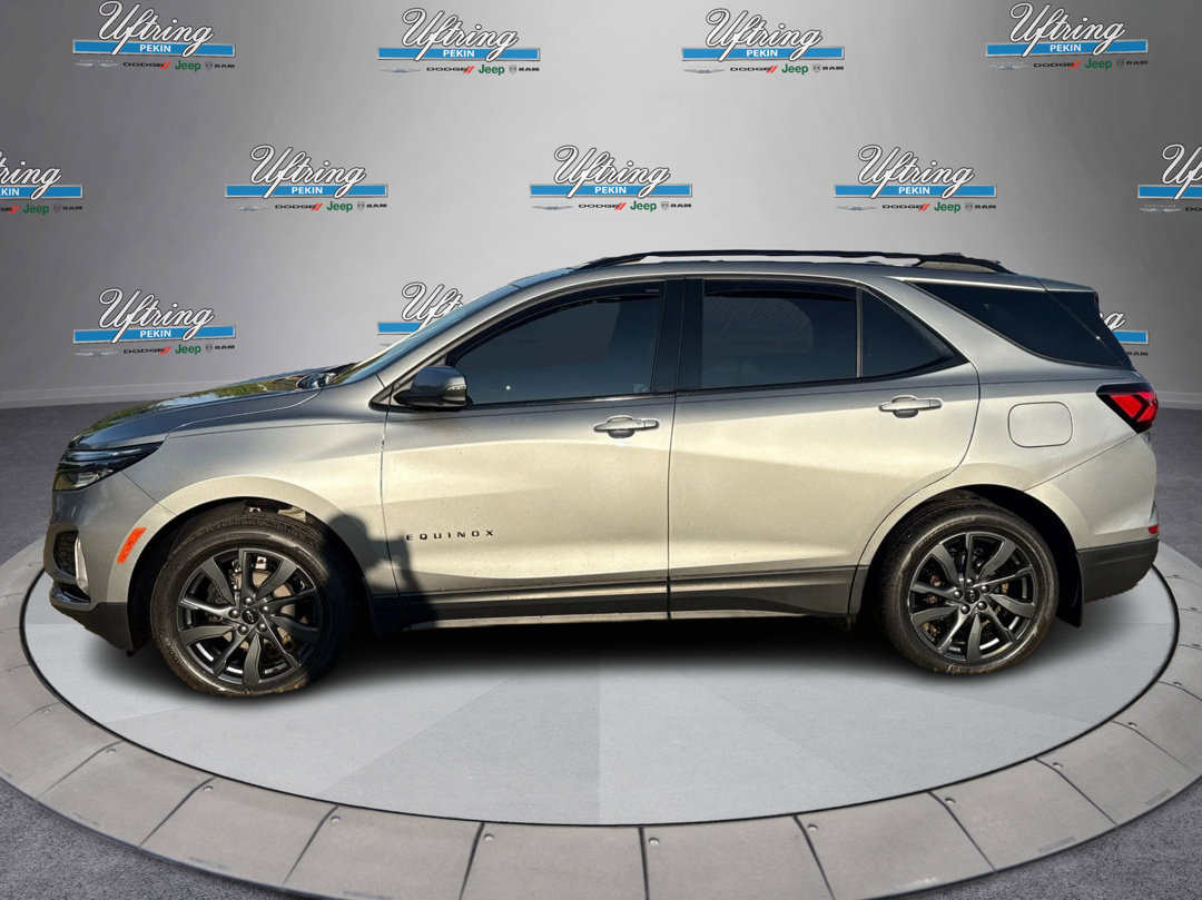 Used 2023 Chevrolet Equinox RS w/ RS Leather Package image 6