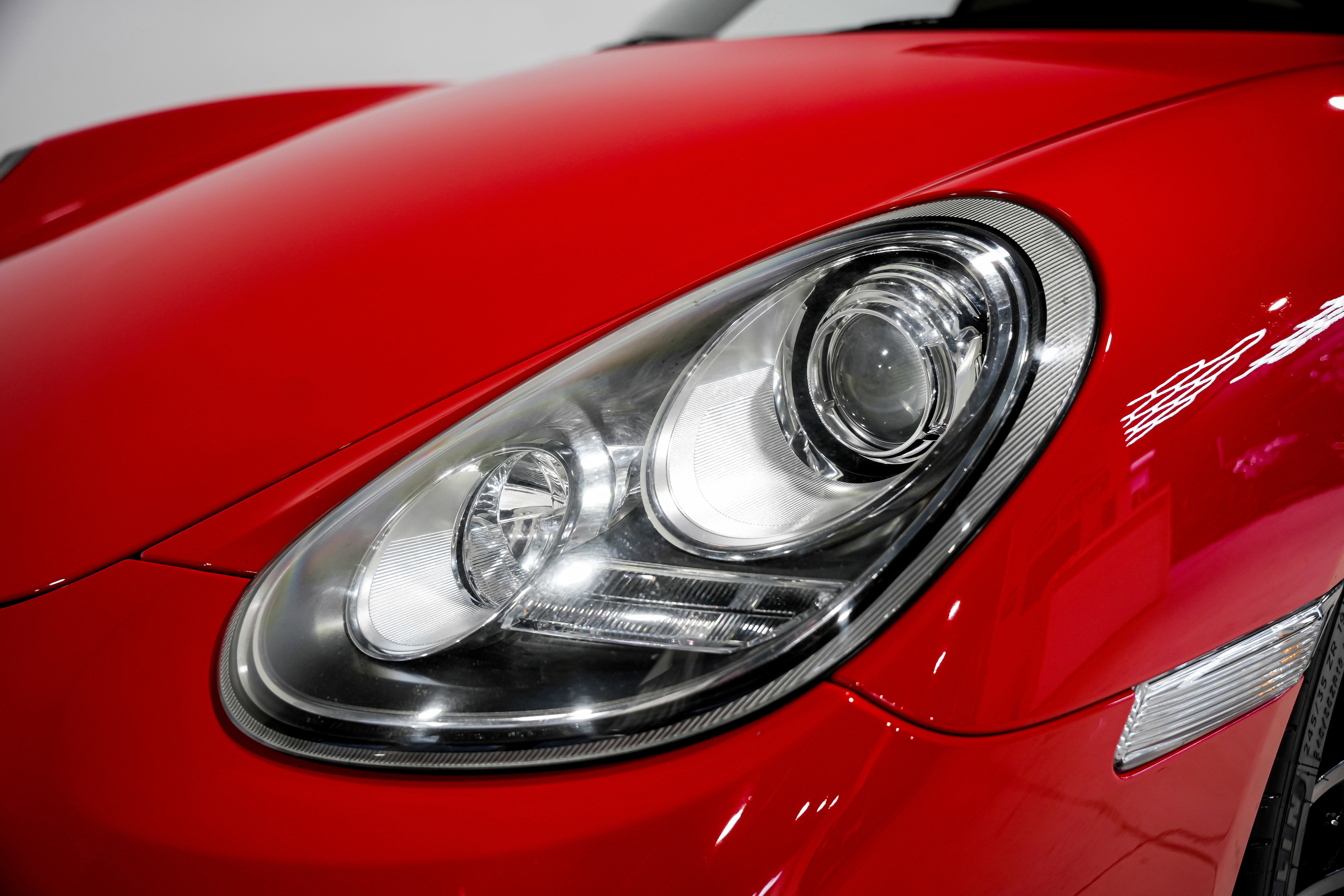 Used 2012 Porsche Cayman S image 26
