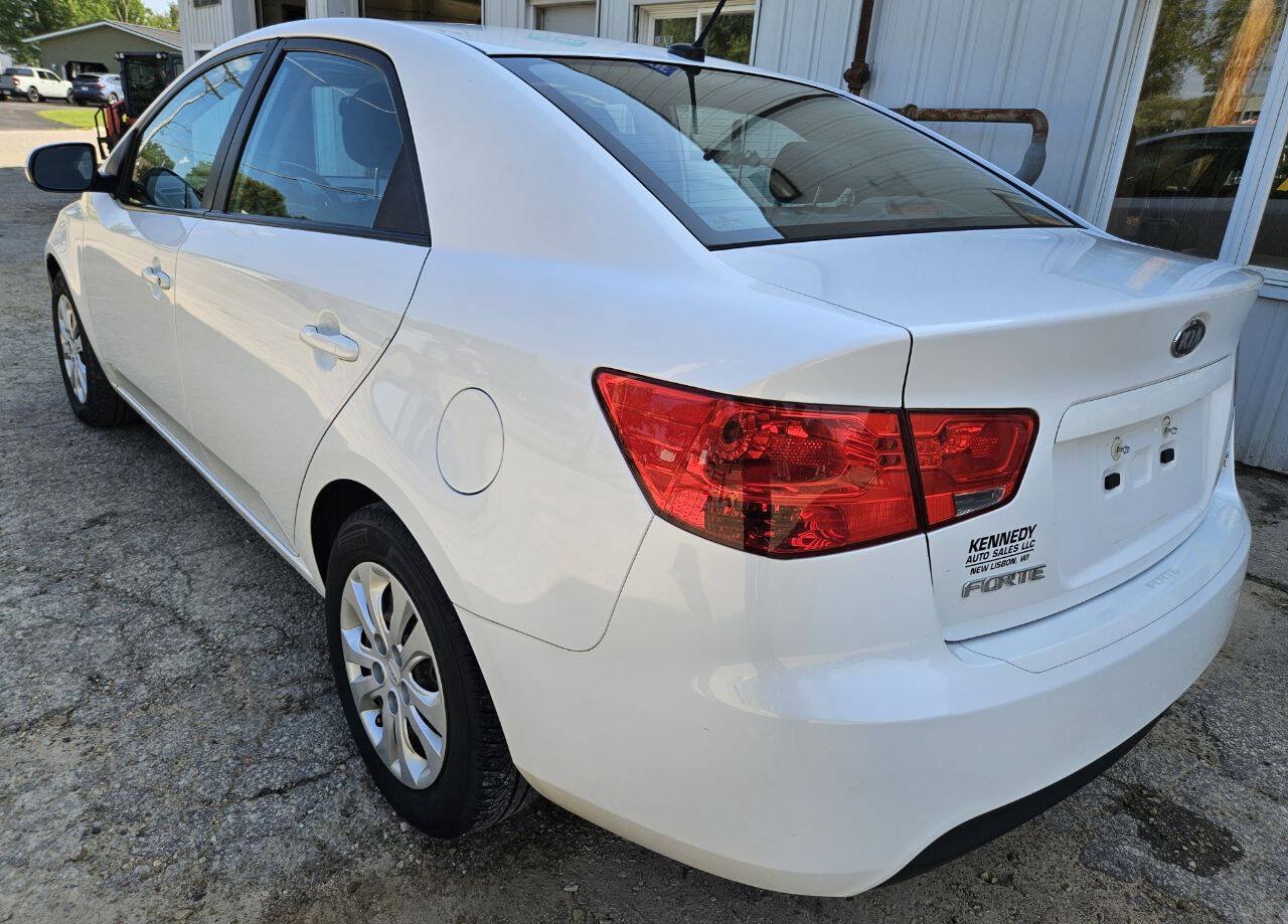 Used 2012 Kia Forte EX FWD image 10