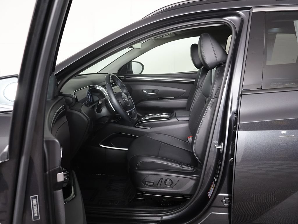Used 2024 Hyundai Tucson Limited AWD/4WD image 32