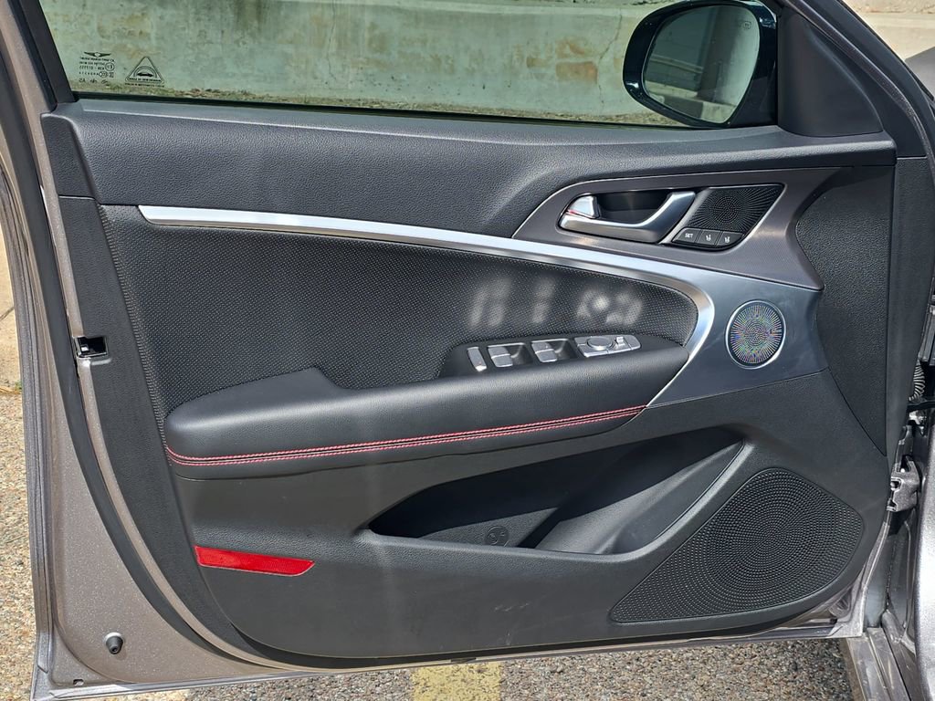 Used 2025 Genesis G70 3.3T Advanced image 25