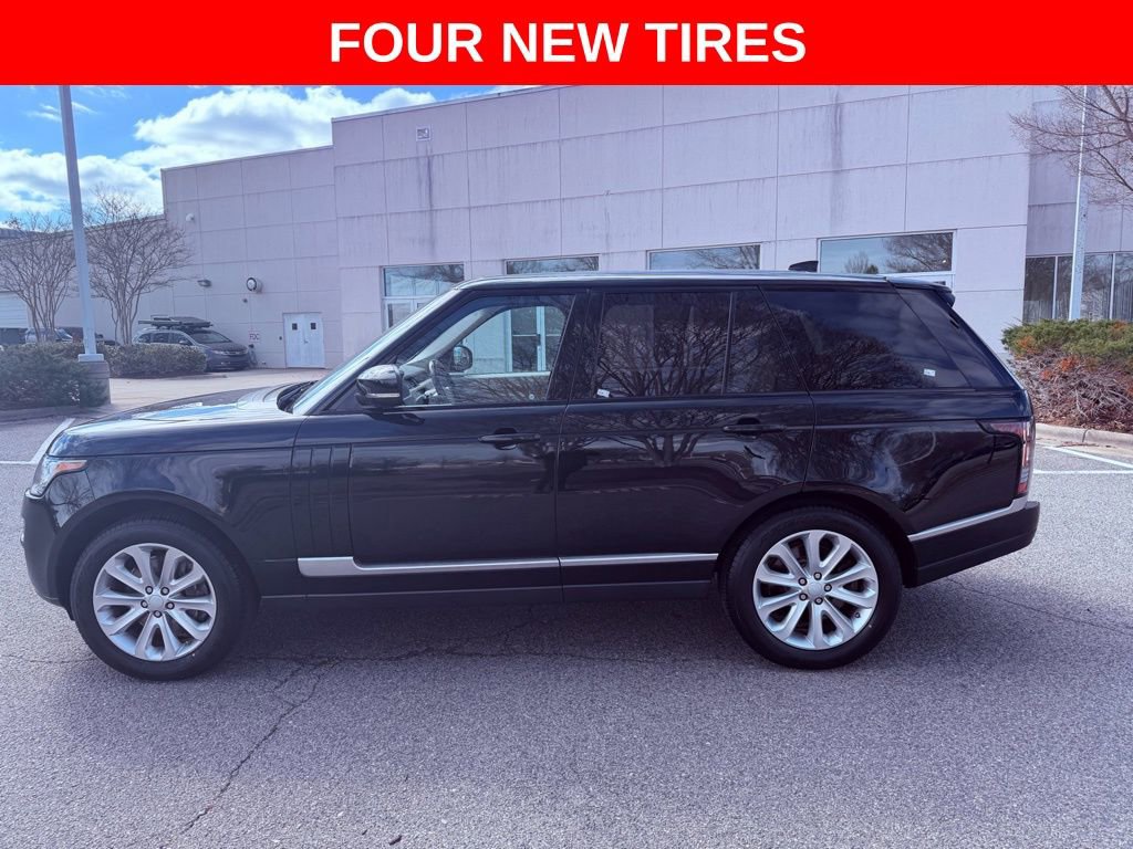 Used 2017 Land Rover Range Rover HSE image 5