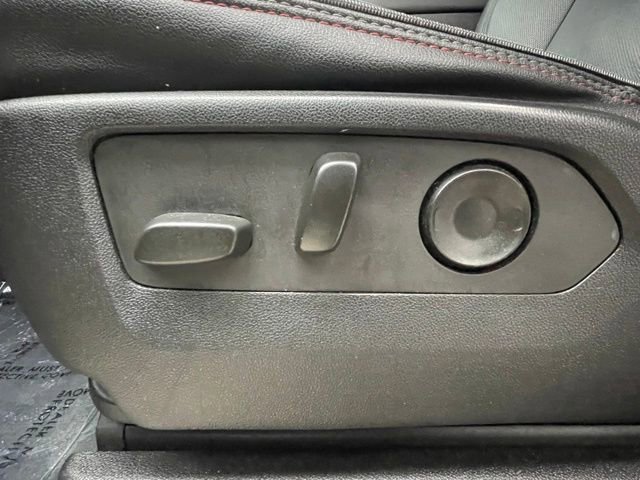 Certified 2023 Chevrolet Suburban RST image 11