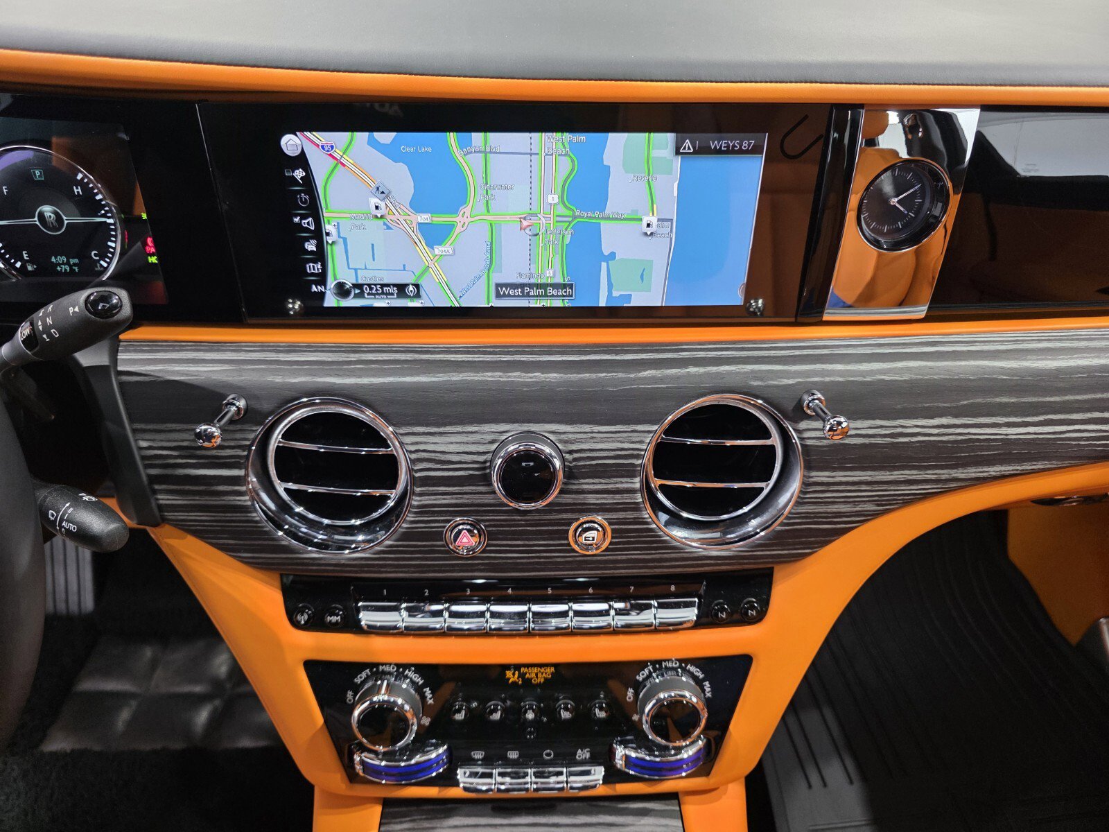 Used 2024 Rolls-Royce Ghost w/ Ghost Package image 23