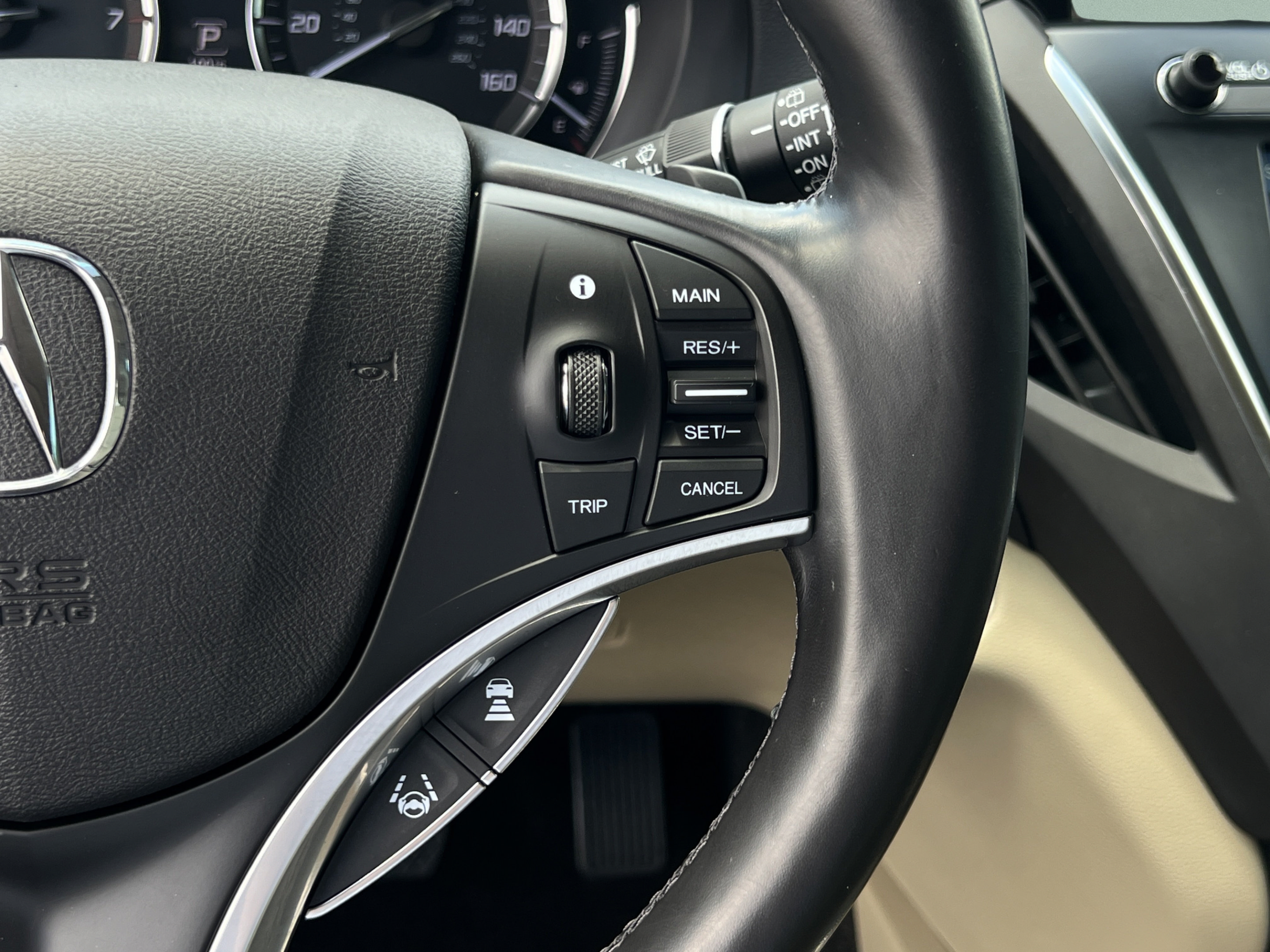 Used 2019 Acura MDX w/ Advance Package FWD image 11