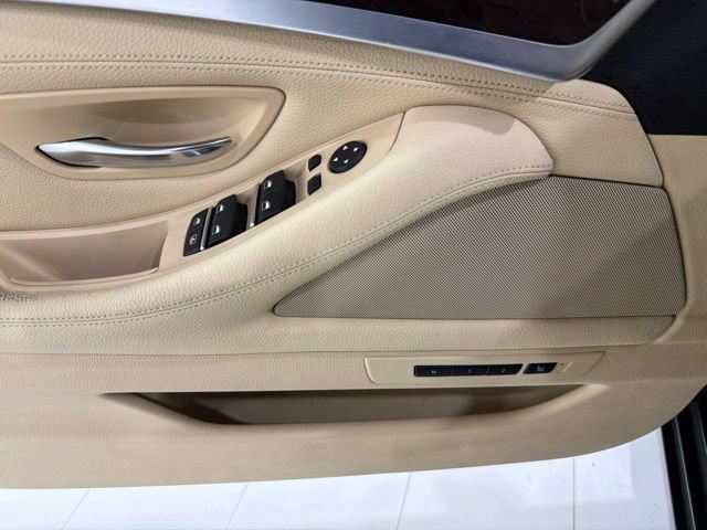 Used 2014 BMW 535i xDrive Sedan AWD/4WD image 11