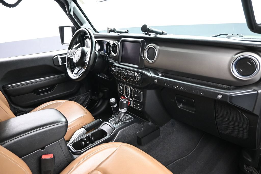 Used 2021 Jeep Wrangler Unlimited Rubicon AWD/4WD image 26