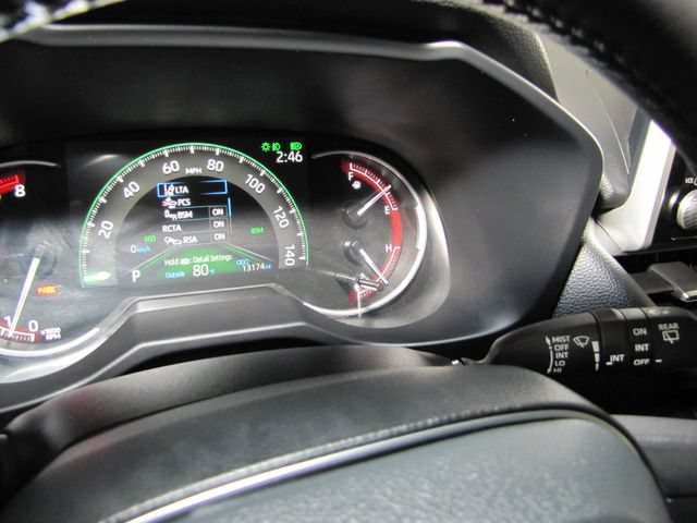 Used 2025 Toyota RAV4 XLE Premium FWD image 4