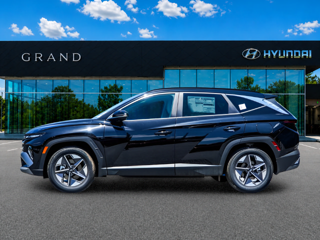 New 2026 Hyundai Tucson SEL FWD image 3