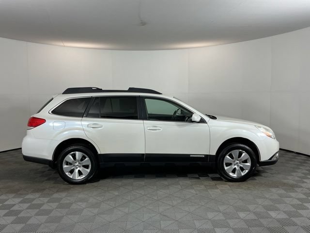 Used 2012 Subaru Outback 3.6R Limited AWD/4WD image 4
