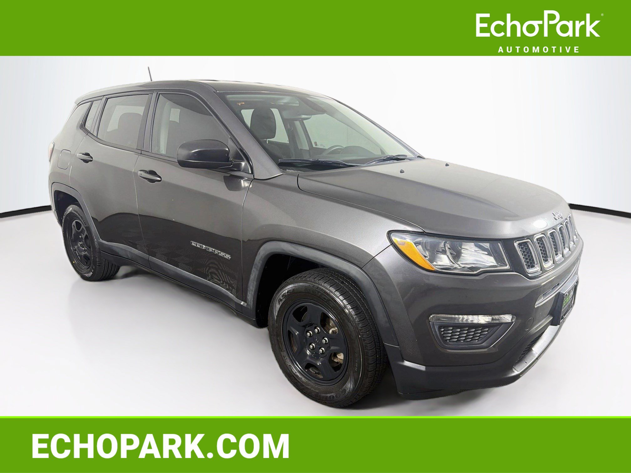 Used 2019 Jeep Compass Sport w/ Tech Group FWD image 1