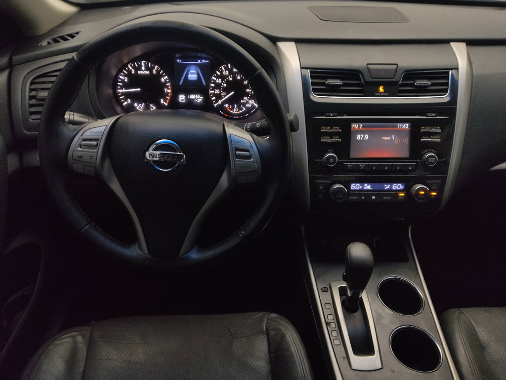 Used 2015 Nissan Altima 2.5 SV image 22