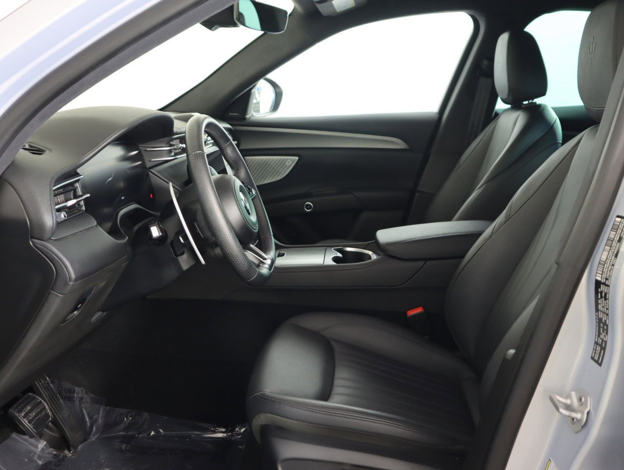 Used 2024 Maserati Grecale GT AWD/4WD image 14