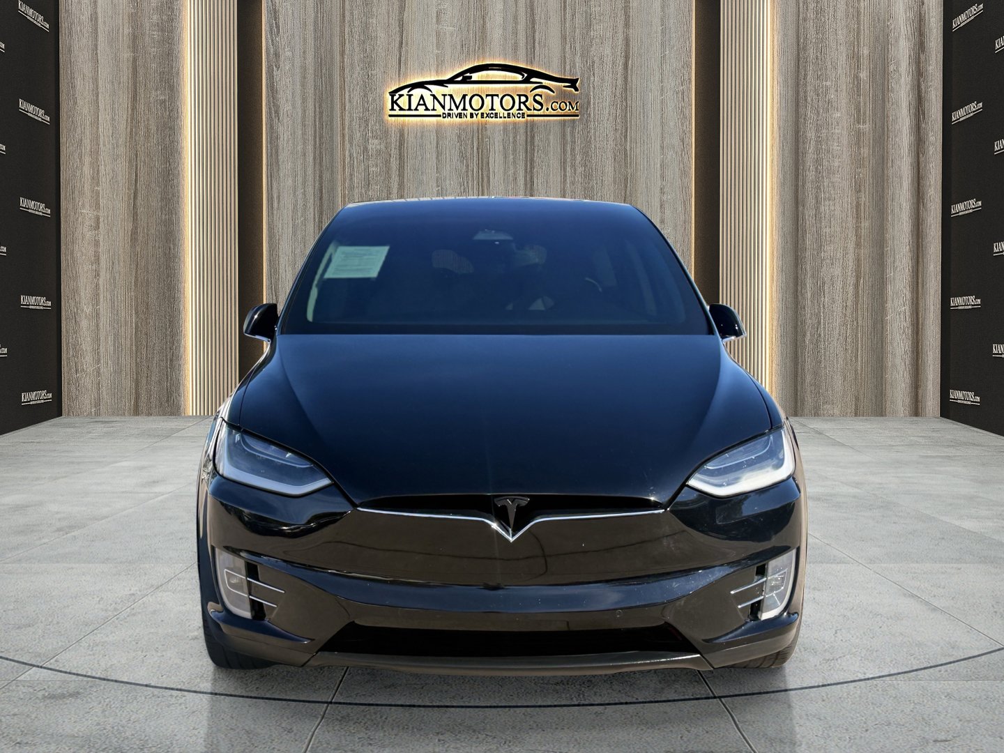 Used 2019 Tesla Model X 75D image 11