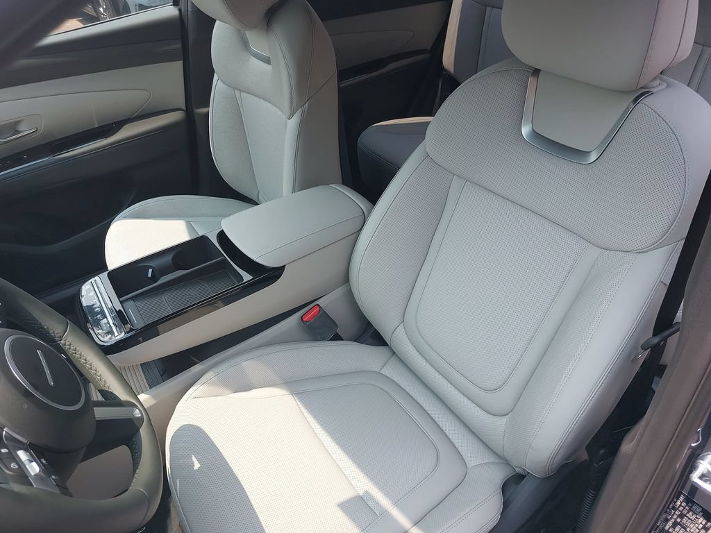 New 2026 Hyundai Tucson Limited AWD/4WD image 14