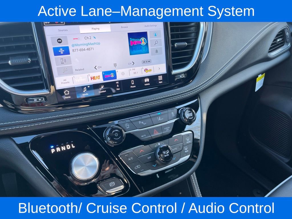 New 2026 Chrysler Pacifica Limited w/ S Appearance Package image 16