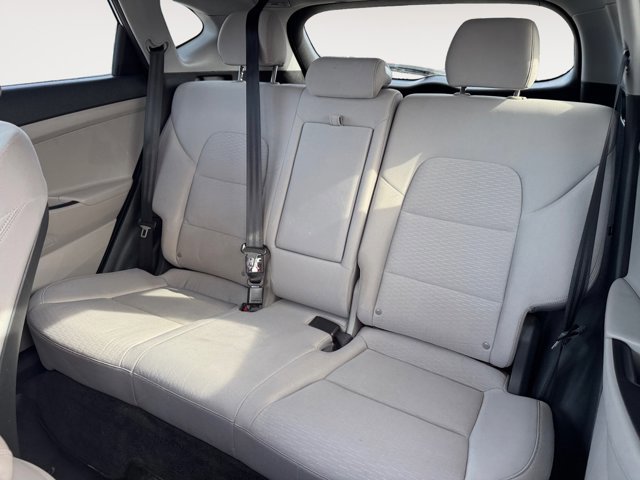Used 2020 Hyundai Tucson SE image 16