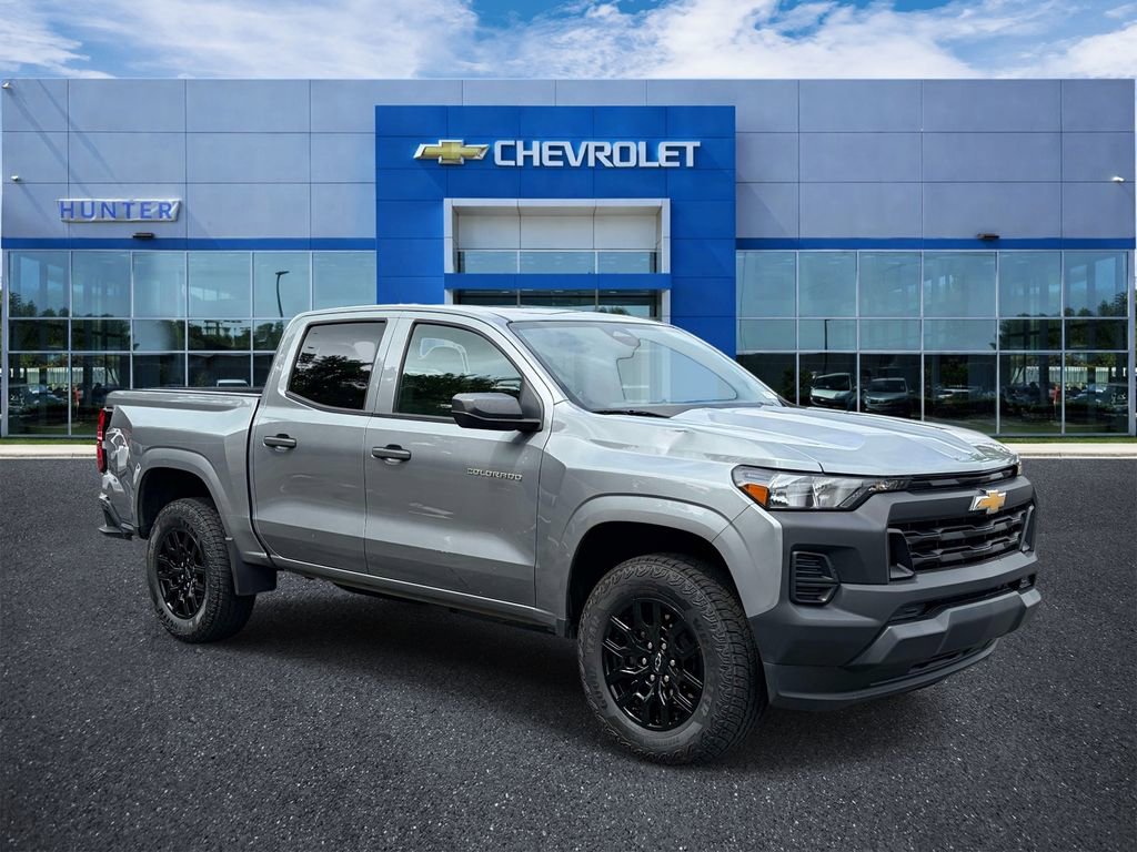 Used 2023 Chevrolet Colorado W/T RWD image 1