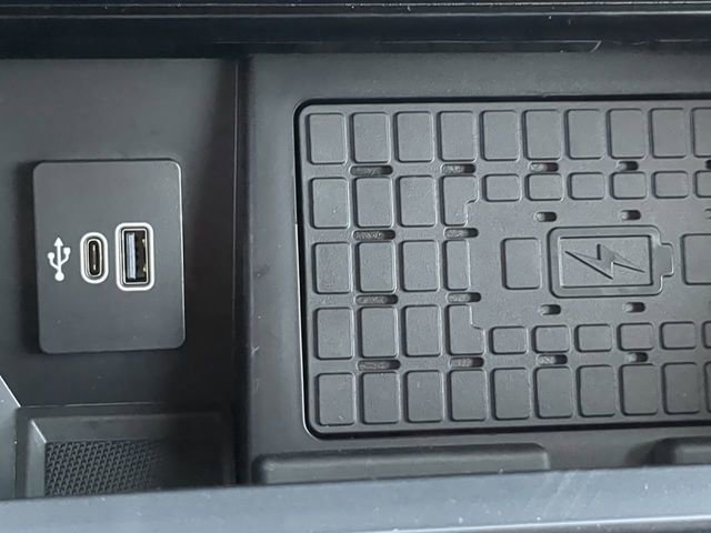 New 2025 Ford F150 Platinum w/ Equipment Group 702A High AWD/4WD image 28