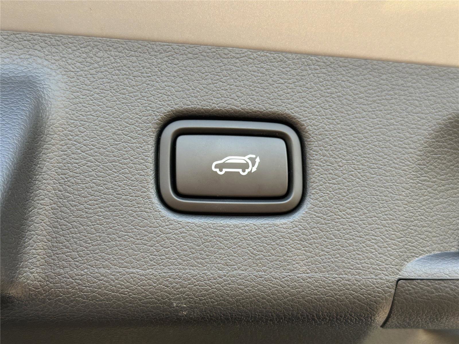 Used 2025 Hyundai Palisade SEL image 18