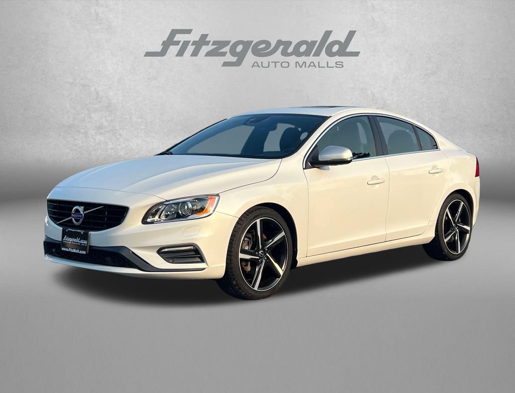 Used 2016 Volvo S60 T6 R-Design AWD/4WD image 2