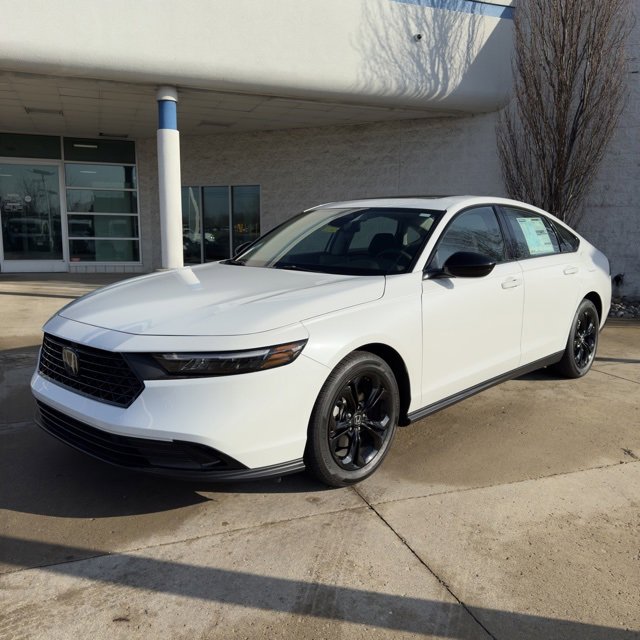 Certified 2025 Honda Accord SE image 7