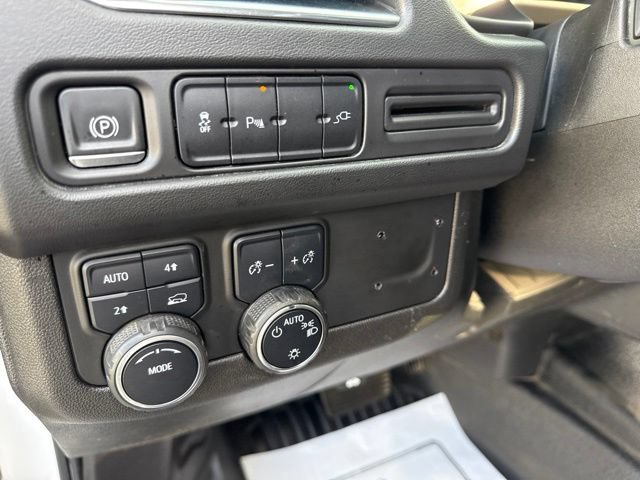 Used 2022 Chevrolet Tahoe 4WD w/ Remote Keyless Entry Package image 16