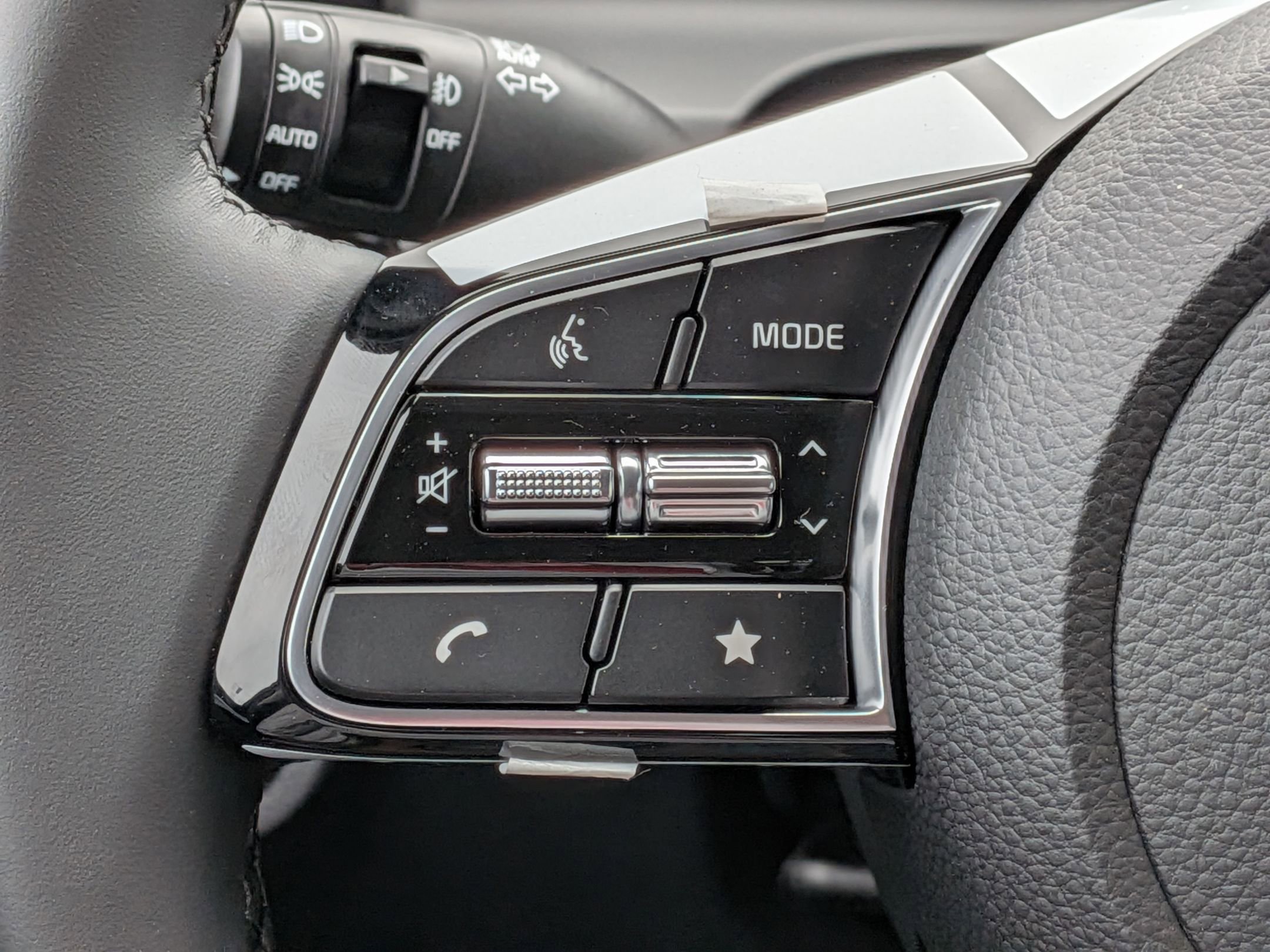 New 2026 Kia Seltos S AWD/4WD image 17