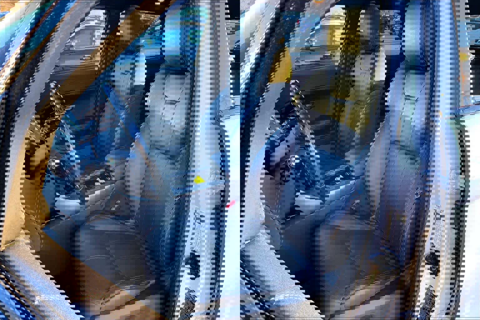 Used 2018 Land Rover Range Rover Evoque Landmark Edition image 8