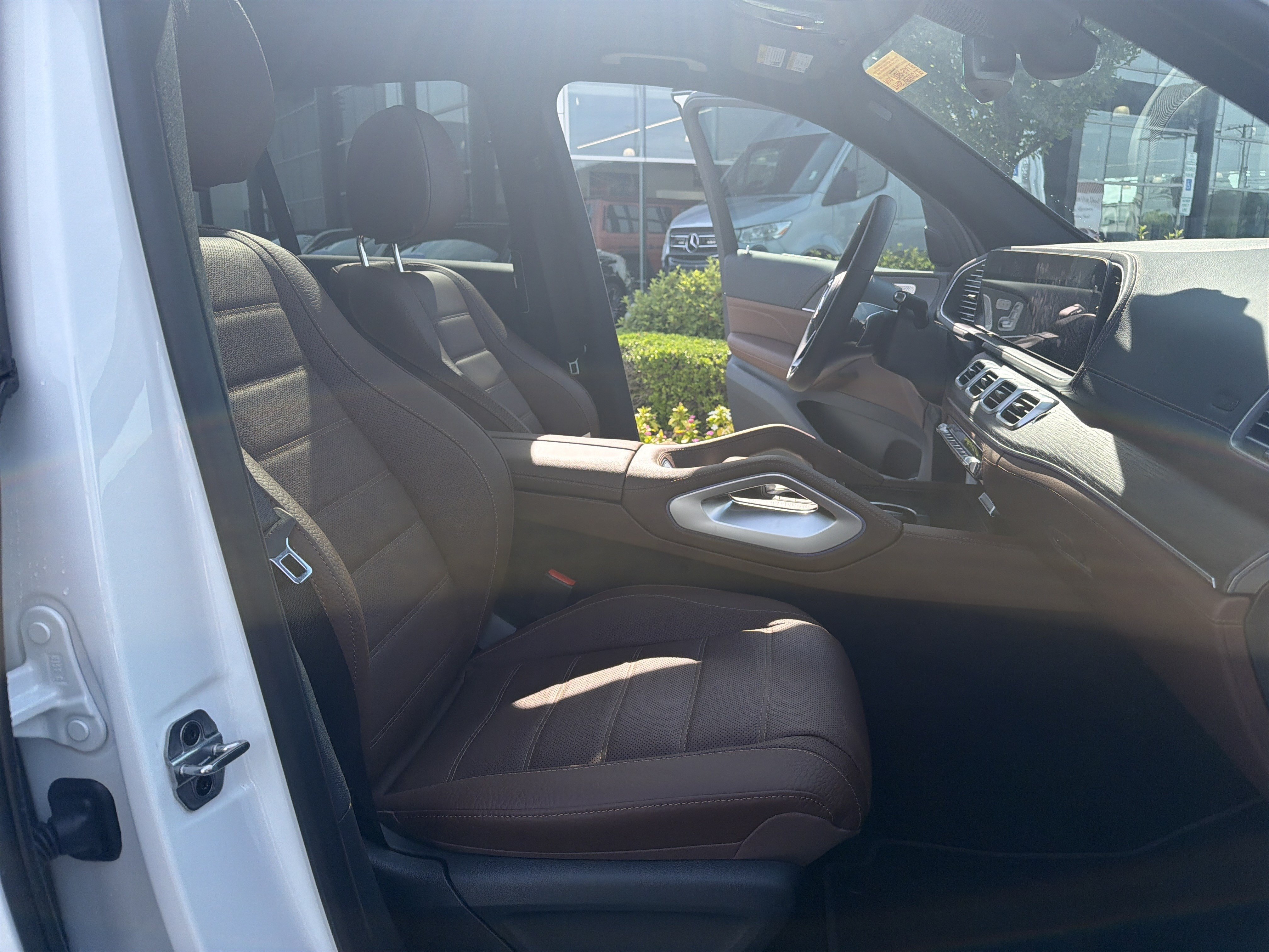 Used 2026 Mercedes-Benz GLE 580 4MATIC image 35