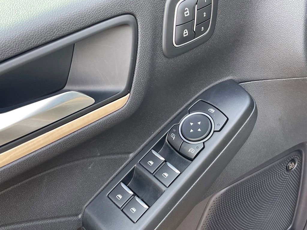 Used 2022 Ford Escape Titanium w/ Titanium Elite Package image 20