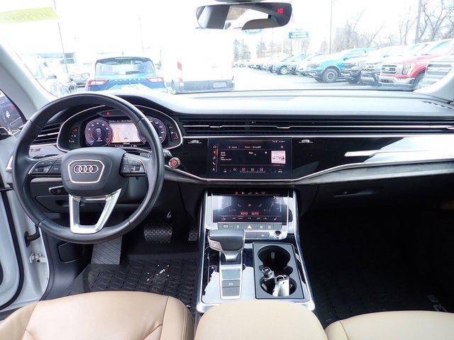 Used 2019 Audi Q8 Premium w/ Convenience Package image 12