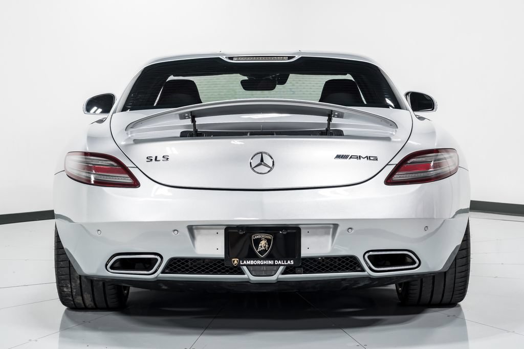 Used 2011 Mercedes-Benz SLS AMG Coupe image 4