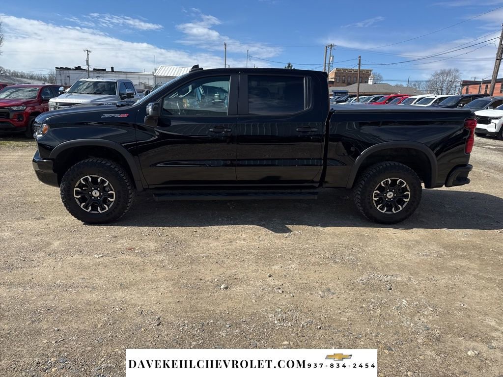 Used 2024 Chevrolet Silverado 1500 ZR2 w/ Technology Package image 2