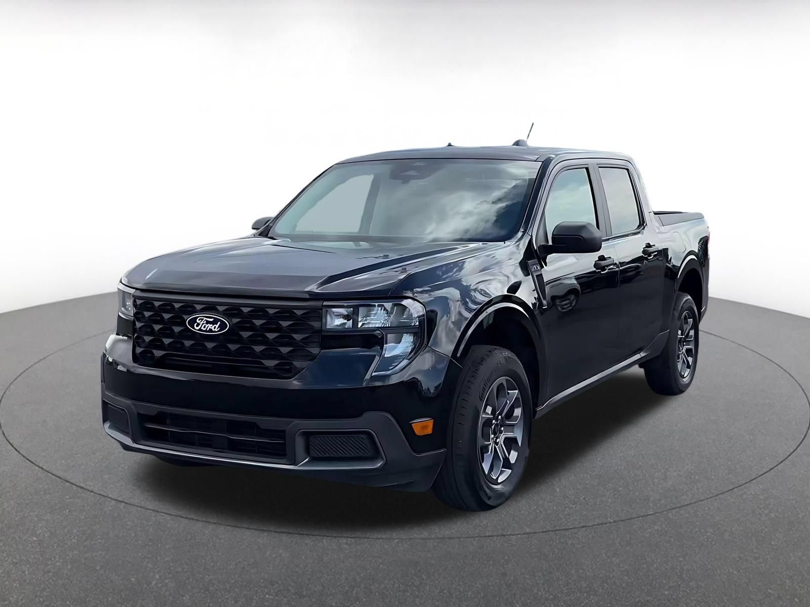 Used 2026 Ford Maverick XLT w/ Equipment Group 301A AWD/4WD image 6